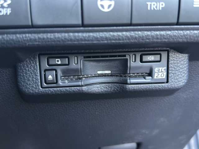 トヨタ カローラツーリング ハイブリッド ダブルバイビー 大阪府 2024(令6)年 1.9万km アティチュードブラックマイカ １オーナー　１０．５型ディスプレイオーディオ　フルセグ　Ｂｌｕｅｔｏｏｔｈ　バックカメラ　プリクラッシュセーフティー　モデリスタ　ハーフレザー　シートヒーター　ステアリングヒーター　レーダークルコン　ＢＳＭ　ＥＴＣ２．０　ウィンカーミラー　プッシュスタート　オートホールド　LEDヘッドライト　スペアキー1　モデリスタドアハンドルプロテクター　モデリスタスカッフプレート　純正ホイール　純正オーディオ　オールシーズンタイヤ