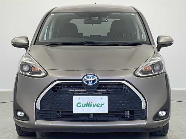 トヨタ シエンタ ハイブリッド ファンベースG 茨城県 2021(令3)年 5万km アバンギャルドブロンズメタリック 衝突軽減ブレーキ　純正ＳＤナビ　ワンセグＴＶ　バックカメラ　ドライブレコーダー　両側電動スライドドア　クルーズコントロール　ＬＥＤヘッドライト　オートハイビーム　純正フロアマット　ドアバイザー　ＥＴＣ