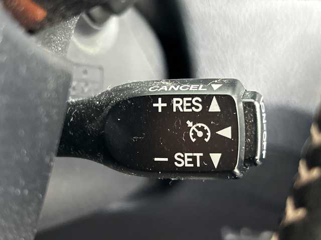 トヨタ シエンタ ハイブリッド G 埼玉県 2021(令3)年 3.9万km ダークブルーマイカM 純正ナビ/(FM/AM/TV/BT/CD/DVD)　/バックカメラ/ビルトインＥＴＣ/ドライブレコーダー/両側電動スライドドア/クルーズコントロール/クリアランスソナー/レーンキープアシスト/衝突軽減ブレーキ/LEDヘッドライト/オートハイビーム/ドアバイザー/先行車発進お知らせ機能　/革巻きハンドル　/プッシュスタート/スマートキー/　　　　　　　　　