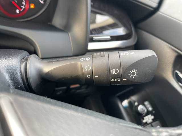 トヨタ アルファード S Cパッケージ 岐阜県 2023(令5)年 4万km ホワイトパールクリスタルシャイン 登録時走行距離40102ｋｍ/ＪＢＬサウンド/ダブルサンルーフ/後席モニター（フリップダウンモニター）/両側パワースライドドア/デジタルインナーミラー/ＬＥＤルームランプ/全方位カメラ（アラウンドビューモニター）/ブラインドスポットモニター/コーナーセンサー前後/電動リアゲート/純正９インチナビ/レーンキープアシスト/ドライブレコーダー/100ｖ電源/ステアリングヒーター/純正フロアマット/純正アルミホイール/前席＋二列目パワーシート/前席シートヒーター/前席エアシート/ビルトインETC/パーキングアシスト/後席サンシェード/ドアバイザー/HDMI/電動リアゲート/フルセグテレビ/オートマチックハイビーム