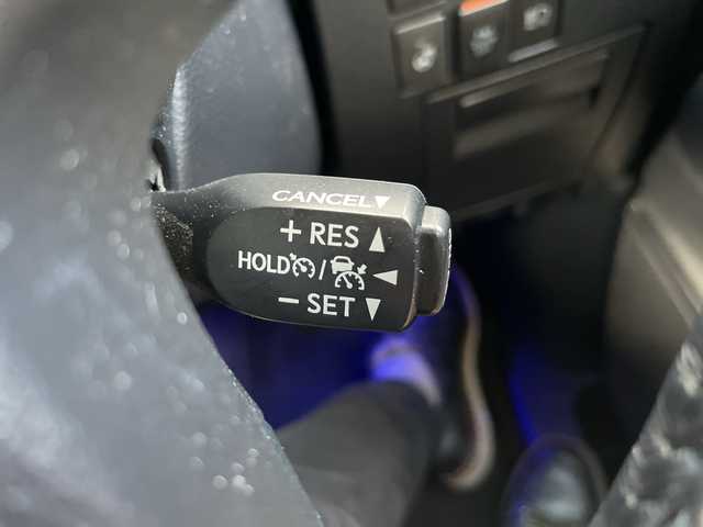 トヨタ アルファード S Cパッケージ 岐阜県 2023(令5)年 4万km ホワイトパールクリスタルシャイン 登録時走行距離40102ｋｍ/ＪＢＬサウンド/ダブルサンルーフ/後席モニター（フリップダウンモニター）/両側パワースライドドア/デジタルインナーミラー/ＬＥＤルームランプ/全方位カメラ（アラウンドビューモニター）/ブラインドスポットモニター/コーナーセンサー前後/電動リアゲート/純正９インチナビ/レーンキープアシスト/ドライブレコーダー/100ｖ電源/ステアリングヒーター/純正フロアマット/純正アルミホイール/前席＋二列目パワーシート/前席シートヒーター/前席エアシート/ビルトインETC/パーキングアシスト/後席サンシェード/ドアバイザー/HDMI/電動リアゲート/フルセグテレビ/オートマチックハイビーム