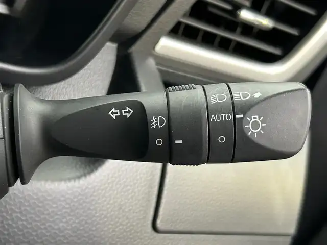 トヨタ ルーミー カスタムG 茨城県 2021(令3)年 3.6万km クールバイオレットクリスタルシャイン 〇T-Connectナビ/〇フルセグTV/〇パワースライドドア/〇ETC/〇ドライブレコーダー/〇スマートアシスト/〇アダプティブクルーズコントロール/〇コーナーセンサー/〇LEDヘッドライト/〇純正１４インチアルミホイール/〇カラーマルチインフォメイションディスプレイ/〇ステアリングスイッチ/〇オートエアコン/〇撥水機能付ファブリックシート/〇シートリフター/〇キーフリーシステム/〇エアバック（運転席・助手席）