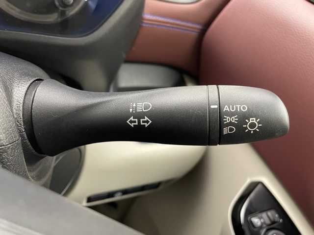 日産 ルークス X 兵庫県 2021(令3)年 0.9万km 青 純正SDナビ/（AM/FM/CD/iPod/Bluetooth/フルセグTV）/・MJ120D-W/アラウンドビューモニター/スマートアシスト/コーナーセンサー（前後）/横滑り防止装置/衝突軽減システム/カーテンエアバッグ/ハーフレザーシート/ビルトインETC/前方ドライブレコーダー/純正14インチアルミホイール/純正フロアマット/スマートキー/アイドリングストップ