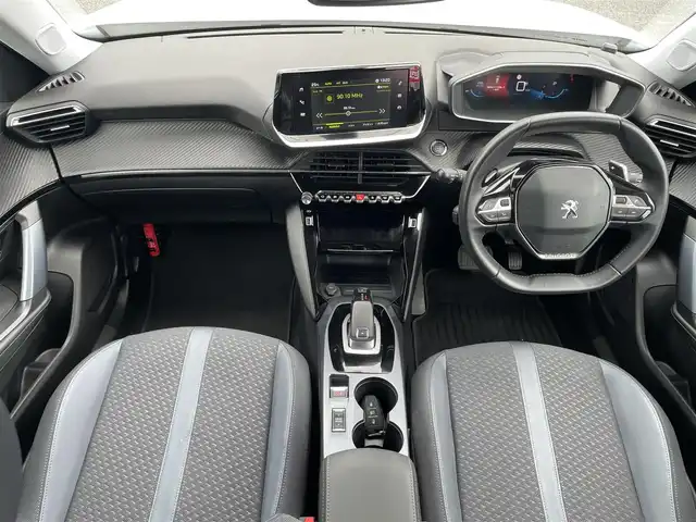 プジョー ２００８ アリュール 静岡県 2020(令2)年 1.6万km 白 ユーザー買取/純正ナビ/純正LEDヘッドライト/純正17インチAW/全方位カメラ/パドルシフト/レーダークルーズコントロール/ETC/新車時保証書/取扱説明書/スペアキー×1