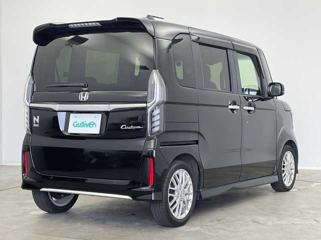 ホンダ Ｎ ＢＯＸ カスタム L ターボ 新潟県 2023(令5)年 4.4万km クリスタルブラックパール 純正メモリナビ/・AM/FM/CD/DVD/Bluetooth/フルセグ/バックモニター/ターボ/両側パワースライドドア/衝突被害軽減システム/レーンキープアシスト/アダプティブクルーズコントロ―ル/ETC/前後ドライブレコーダー/ハーフレザーシート/シートヒーター/純正LEDヘッドライト/オートライト/オートマチックハイビーム/純正フロアマット/純正15インチAW夏タイヤ/パーキングアシスト/ABS/横滑り防止機能/リアコーナーセンサー/オートブレーキホールド/パドルシフト/ステアリングスイッチ/保証書/取扱説明書