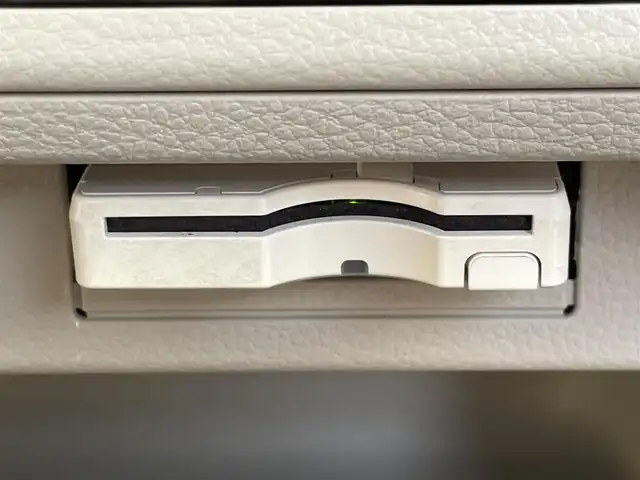 スズキ ラパン L 愛媛県 2020(令2)年 4万km フォーンベージュM 〇純正8インチナビ/〇Bluetooth/〇フルセグTV/〇全方位カメラ/〇ETC/〇セーフティサポート/〇アイドリングストップ/〇オートライト/〇シートヒーター/〇キーレスプッシュスタート/〇禁煙車