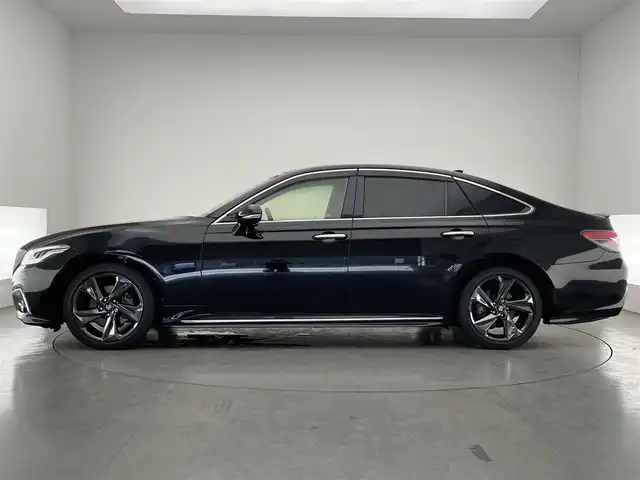 トヨタ クラウン ハイブリッド RS リミテッド 愛知県 2020(令2)年 3.8万km ブラック 純正９型ナビ　ムーンルーフ　ＢＳＭ　禁煙車　バックカメラ　ＥＴＣ２．０　ドラレコ　レザーシート　パワーシート　ベンチレーション　シートヒーター　セーフティセンス　フォグ　衝突軽減　ＡＣ１００Ｖ　フルセグＴＶ