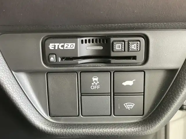 ホンダ ＺＲ－Ｖ ハイブリッド e:HEV Z 新潟県 2023(令5)年 3.3万km スーパープラチナグレーメタリック ホンダセンシング/ブラインドスポットインフォメーション/後退出庫サポート/アダプティブドライビングビーム/マルチビューカメラシステム/本革シート/前席パワーシート/前席シートヒーター/BOSEサウンド/ハンズフリーアクセスパワーテールゲート/純正メーカーOPナビ/ビルトインETC2.0/ステアリングスイッチ/ステアリングヒーター/パドルシフト/フルセグTV/置くだけ充電/前後ミラー型ドライブレコーダー/オートライト/LEDヘッドライト/フロアマット