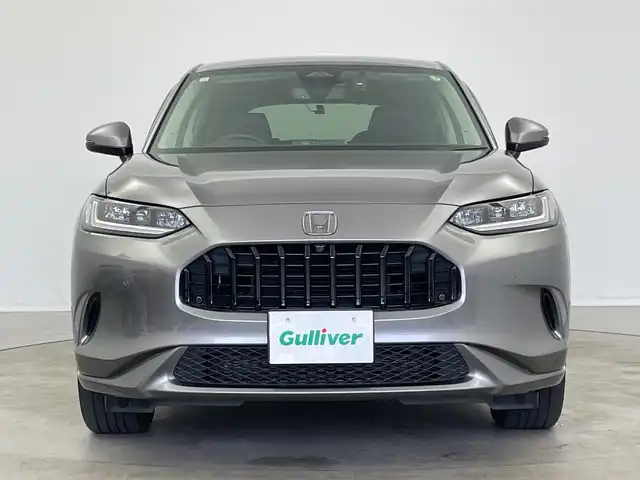 ホンダ ＺＲ－Ｖ ハイブリッド e:HEV Z 新潟県 2023(令5)年 3.3万km スーパープラチナグレーメタリック ホンダセンシング/ブラインドスポットインフォメーション/後退出庫サポート/アダプティブドライビングビーム/マルチビューカメラシステム/本革シート/前席パワーシート/前席シートヒーター/BOSEサウンド/ハンズフリーアクセスパワーテールゲート/純正メーカーOPナビ/ビルトインETC2.0/ステアリングスイッチ/ステアリングヒーター/パドルシフト/フルセグTV/置くだけ充電/前後ミラー型ドライブレコーダー/オートライト/LEDヘッドライト/フロアマット
