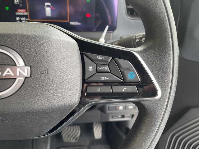 日産 サクラ G 愛知県 2023(令5)年 1.1万km ブラック プロパイロット/純正９型ディスプレイオーディオ（ナビあり）/全方位カメラ/レーダークルーズコントロール/シートヒーター/バックカメラ/コーナーセンサー/純正アルミホイール/ＥＴＣ２．０/LEDヘッドライト/ステアリングヒーター/衝突軽減システム/フルセグ/Bluetooth/ドライブレコーダー/ステアリングスイッチ/スマートキー/プッシュスタート