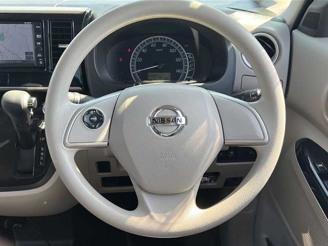日産 デイズ ルークス X 茨城県 2018(平30)年 3.7万km ブラック エマージェンシーブレーキ/純正ナビ/　　BT/CD/フルセグ/アラウンドビューモニター/ワンオーナー/片側パワースライドドア/アイドリングストップ/コーナーセンサー/スマートキー/ETC