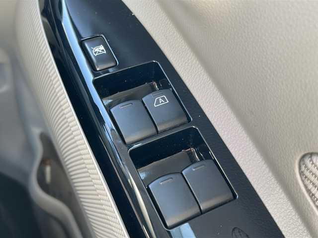 日産 デイズ ルークス X 茨城県 2018(平30)年 3.7万km ブラック エマージェンシーブレーキ/純正ナビ/　　BT/CD/フルセグ/アラウンドビューモニター/ワンオーナー/片側パワースライドドア/アイドリングストップ/コーナーセンサー/スマートキー/ETC