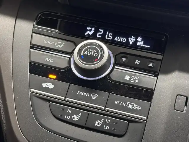 ホンダ フリード G ホンダセンシング 三重県 2020(令2)年 4.8万km クリスタルブラックパール ガソリン/FF/インパネCVT/純正 9インチナビ VXM-217VFNi/（CD/DVD/FM/AM/TV/SD/MusicRack/USB/iPod/Bluetooth/CarPlay）/バックカメラ/両側パワースライドドア/ドライブレコーダー 前後/ビルトイン ETC/Honda SENSING/・衝突軽減ブレーキ［CMBS］/・車線維持支援システム［LKAS］/・アダプティブクルーズコントロール［ACC］/・路外逸脱抑制機能/・標識認識機能/・先行車発進お知らせ機能/・VSA（ABS＋TRC、横すべり抑制）/など/装備/・シートヒーター（D/N）/・オートエアコン/・オートライト/・ステアリングスイッチ/・インフォメーションディスプレイ/・ECONスイッチ/・電動格納ドアミラー/・プッシュスタート/・スマートキーx2/・純正ホイールキャップ＋15インチスチールホイール/・保/取/など