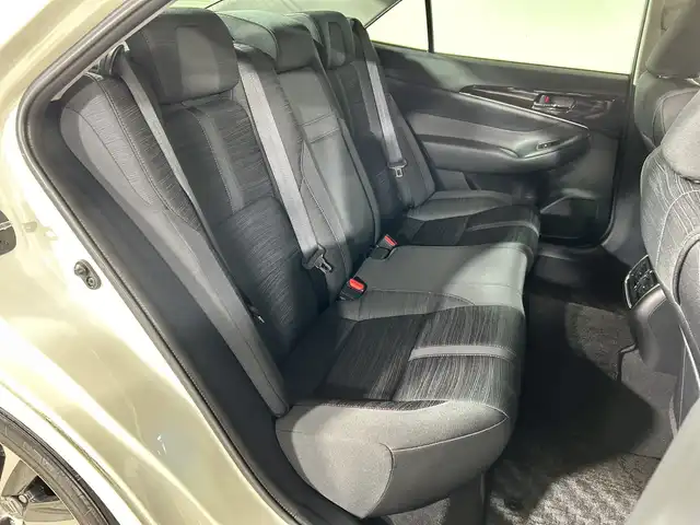 トヨタ クラウン アスリート S-T 神奈川県 2016(平28)年 4.1万km ホワイトパールクリスタルシャイン 純正8型SDナビゲーション/フルセグ　CD DVD　SDREC Bluetooth　USB　AUX　AM　FM/バックカメラ/クルーズコントロール/アイドリングストップ/ECO/SOSコール/純正ビルトインETC/前席パワーシート/革巻きステアリング/パドルシフト/プッシュスタート/スマートキー/純正17インチアルミホイール/純正リアアンダースポイラー/LEDヘッドランプ/LEDフロントフォグランプ/オートライト/スペアキー