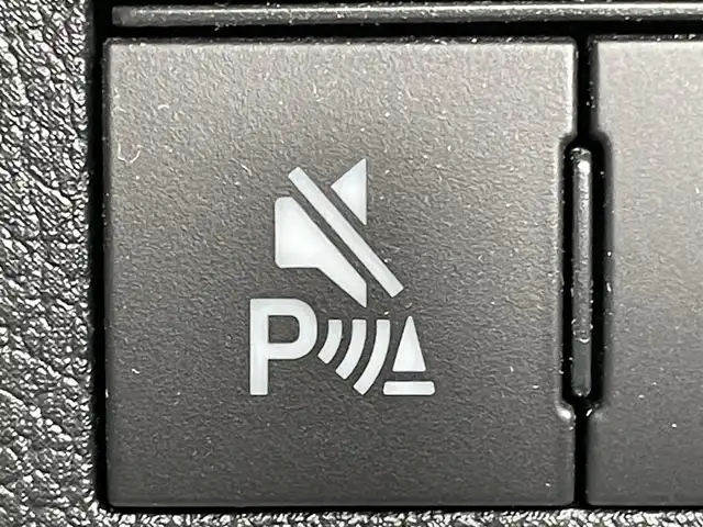 ダイハツ ムーヴ キャンバス ストライプス G ターボ 兵庫県 2023(令5)年 1.3万km シャイニングホワイトパール/スムーズグレーマイカメタリック 純正ディスプレイオーディオ/Bluetooth接続/両側パワースライドドア/フルセグTV/バックカメラ/AppleCarPlay/アンドロイドオート/ワイヤレス充電/保温カップホルダー/シートヒーター/追従有クルーズコントロール/ステアリングリモコン/HDMI/USB/ETC/純正フロアマット/LEDヘッドライト