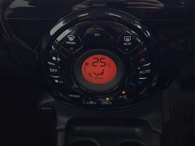 日産 ノート e－パワー X FOUR 秋田県 2020(令2)年 4万km スーパーブラック ４WD/純正SDナビ(Bluetooth/CD/フルセグ)/バックカメラ/ETC/前方ドライブレコーダー/純正AW/レーンキープアシスト/衝突被害軽減システム/前後コーナーセンサー/クリアランスソナー/パートタイム４WD切り替えスイッチ/ハロゲンヘッドライト/スマートキー/スペアキー