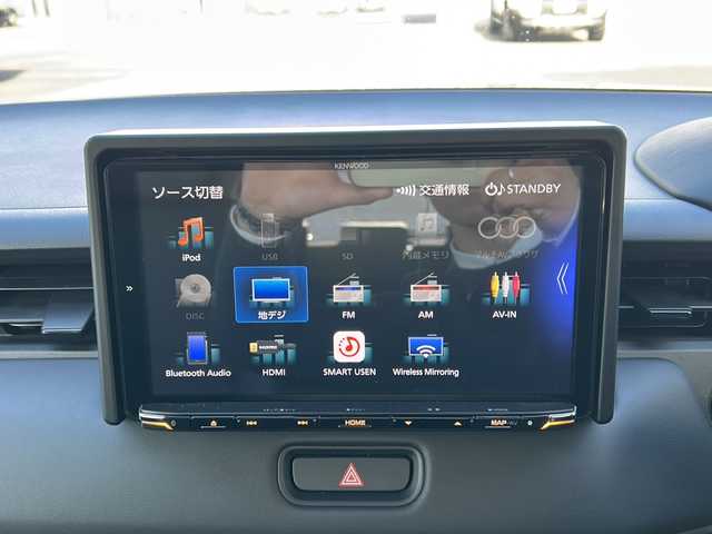 ホンダ ヴェゼル ハイブリッド e:HEV Z 秋田県 2023(令5)年 3.1万km グレー 社外メモリナビ/社外BT、CD、DVD、TV/純正18インチAW/バックカメラ/前後コーナーセンサー/パワーバックドア/ETC/スペアキー/保証書、取説