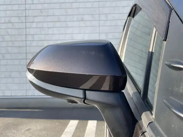 トヨタ シエンタ ハイブリッド G クエロ 福岡県 2019(令1)年 5.6万km ヴィンテージブラウンパールクリスタルシャイン 純正9型SDナビ【フルセグTV・CD・DVD・BT】 全方位バックカメラ トヨタセーフティー コーナーセンサー 両側パワスラ クルーズコントロール ドライブレコーダー【前後】 ETC USBポート 純正LEDヘッドライト 純正15インチアルミホイール 純正フロアマット プッシュスタート スマートキー