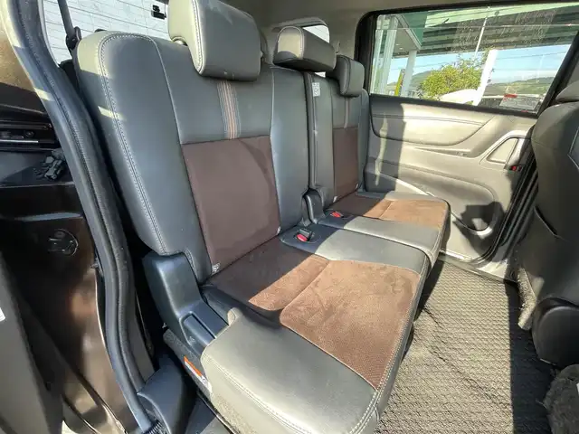 トヨタ シエンタ ハイブリッド G クエロ 福岡県 2019(令1)年 5.6万km ヴィンテージブラウンパールクリスタルシャイン 純正9型SDナビ【フルセグTV・CD・DVD・BT】 全方位バックカメラ トヨタセーフティー コーナーセンサー 両側パワスラ クルーズコントロール ドライブレコーダー【前後】 ETC USBポート 純正LEDヘッドライト 純正15インチアルミホイール 純正フロアマット プッシュスタート スマートキー