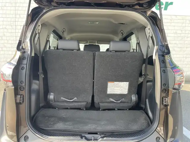 トヨタ シエンタ ハイブリッド G クエロ 福岡県 2019(令1)年 5.6万km ヴィンテージブラウンパールクリスタルシャイン 純正9型SDナビ【フルセグTV・CD・DVD・BT】 全方位バックカメラ トヨタセーフティー コーナーセンサー 両側パワスラ クルーズコントロール ドライブレコーダー【前後】 ETC USBポート 純正LEDヘッドライト 純正15インチアルミホイール 純正フロアマット プッシュスタート スマートキー