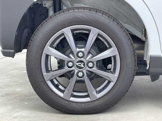 ダイハツ タント ファンクロス 新潟県 2024(令6)年 0.3万km シャイニングホワイトパール 4WD/衝突軽減ブレーキ/両側パワースライドドア/コーナーセンサー/前席シートヒーター/オートライト/オートハイビーム/LEDヘッドライト/プッシュスタート/オートブレーキホールド/アイドリングストップ/オートドアミラー/純正フロアマット