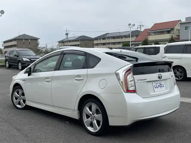 トヨタ プリウス S ツーリングセレクション 佐賀県 2012(平24)年 9.3万km ホワイトパールクリスタルシャイン （株）IDOMが運営する【じしゃロン佐賀店】の自社ローン専用車両になります。/こちらは現金またはオートローンご利用時の価格です。自社ローンご希望の方は別途その旨お申し付けください/・アルパイン９インチＳＤナビ/フルセグ/ＢＴ/ＤＶＤ/ＣＤ　/・ビルトインＥＴＣ/・バックカメラ