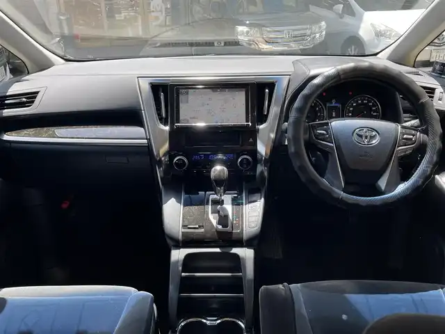 トヨタ アルファード S Aパッケージ 静岡県 2015(平27)年 13.9万km グレーメタリック 純正9インチナビ/フルセグTV/DVD/CD/BT/SD/MSV/バックカメラ/両側パワースライドドア/バックドアイージークローザー/衝突軽減ブレーキ/レーダークルーズコントロール/クリアランスソナー/スペアタイヤ/ビルトインETC/前後ドライブレコーダー/ステアリングスイッチ/LEDヘッドライト/純正18インチAW/スマートキー×2/保証書/取扱説明書/ナビ取扱説明書/R2/4/5/6/7点検記録簿有