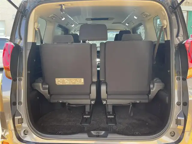 トヨタ アルファード S Aパッケージ 静岡県 2015(平27)年 13.9万km グレーメタリック 純正9インチナビ/フルセグTV/DVD/CD/BT/SD/MSV/バックカメラ/両側パワースライドドア/バックドアイージークローザー/衝突軽減ブレーキ/レーダークルーズコントロール/クリアランスソナー/スペアタイヤ/ビルトインETC/前後ドライブレコーダー/ステアリングスイッチ/LEDヘッドライト/純正18インチAW/スマートキー×2/保証書/取扱説明書/ナビ取扱説明書/R2/4/5/6/7点検記録簿有