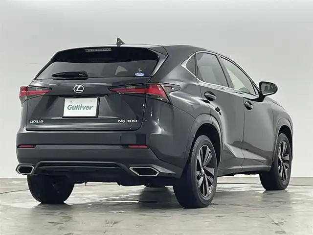 レクサス ＮＸ 300 ブロンズエディション 福島県 2020(令2)年 3.4万km グラファイトブラックガラスフレーク 純正ナビ/・フルセグTV/BT/CD/DVD/・バックカメラ/・ETC2.0/・ドラレコ前後/サンルーフ/パワーバックドア/革巻きステアリング/・ステアリングスイッチ/・ステアリングヒーター/・パドルシフト/レザーシート/・パワーシート(運転席/助手席)/・シートヒーター(運転席/助手席)/プッシュスタート/・スマートキー/3眼LEDヘッドライト/・オートライト/・フォグライト/・オートマチックハイビーム/純正フロアマット