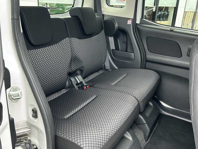 日産 デイズ ルークス 岐阜県 2018(平30)年 7.9万km ホワイトパール 純正７インチＳＤナビ　/フルセグＴＶ　/全方位カメラ　/バックカメラ　/前方ドライブレコーダー　/後席フリップダウンモニター　/両側パワースライドドア　/クルコン/ドアバイザー　/ＬＥＤヘッドライト　/オートライト　/スマートキー/プッシュスタート/パワーウィンドウ/パワーステアリング/アイドリングストップ/横滑り防止装置/盗難防止装置/衝突被害軽減システム/Wエアバッグ/ABS