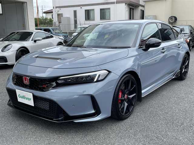 ホンダ シビック タイプR 神奈川県 2024(令6)年 0.3万km ソニックグレーパール ワンオーナー/純正メモリーナビ・地デジTV/純正USB/BT再生/バックモニター/ビルトインETC2.0/カーボンシフトパネル/無限ドアノブガード/ホンダセンシング/レーダークルーズコントロール/衝突軽減ブレーキ/LKA/BSM/純正19インチAW/ブレンボブレーキ/LEDライト/プッシュスタート/スマートキー×2/純正ゴムマット/R6/7年ディーラー整備記録/保証書・取説あり