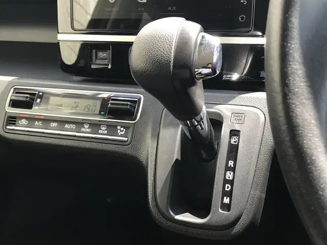 スズキ ワゴンＲ スティングレー HYBRID T 富山県 2017(平29)年 6.6万km ブレイブカーキP 純正ナビ/フルセグTV/Bluetooth/全周囲カメラ/衝突被害軽減ブレーキ/レーンキープアシスト/クルーズコントロール/ヘッドアップディスプレイ/プッシュスタート/スマートキー/シートヒーター/LEDヘッドライト/オートライト/ETC
