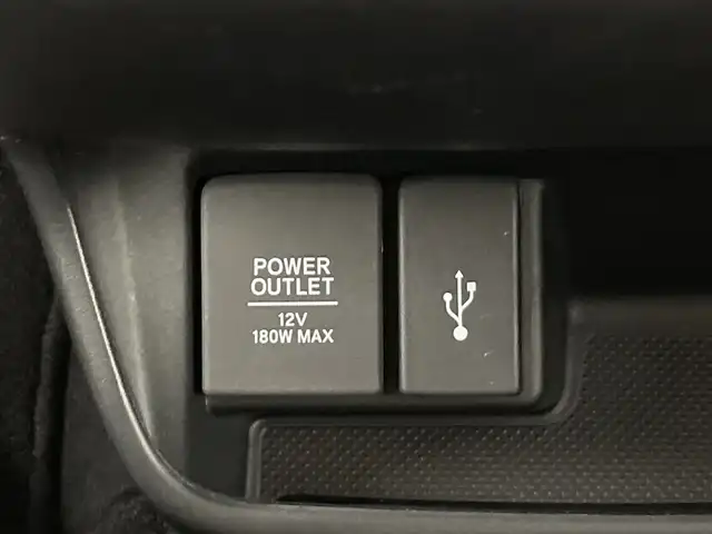 ホンダ フリード ハイブリット G ホンダセンシング 愛知県 2021(令3)年 1.9万km シーグラスブルーパール 禁煙車/純正９インチナビ/（CD/DVD/フルセグTV/Bluetooth/USB)/バックカメラ/ホンダセンシング/・衝突軽減ブレーキ/・レーンキープアシスト/・追従式クルーズコントロール/・クリアランスソナー/・オートマチックハイビーム/前後ドライブレコーダー/ETC/シートヒーター/両側パワースライドドア/スマートキー/スペアキー有/純正15インチアルミホイール/純正フロアマット/横滑り防止装置/アイドリングストップ