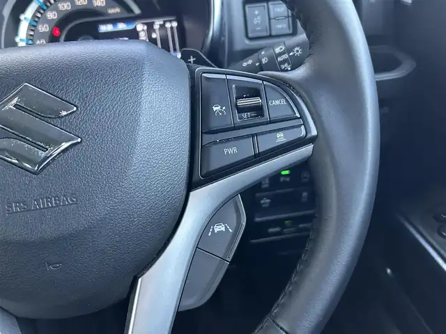 スズキ ハスラー Jスタイル ターボ 静岡県 2021(令3)年 1.3万km クールカーキパールメタリック/ホワイト2トーンルーフ ターボ車/純正８型メモリーナビ/ＤＶＤ再生/フルセグＴＶ/ＢＴオーディオ/ＥＴＣ/アダプティブクルーズコントロール/前席シートヒーター/パドルシフト/ルーフレール/ＬＥＤヘッドライト/フォグランプ/純正１５ＡＷ