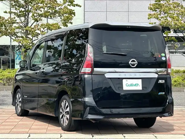 日産 セレナ ハイウェイスター Vセレクション 福島県 2017(平29)年 2.9万km ダイヤモンドブラック 2トーン 純正ナビ/バックモニター/フルセグテレビ/後席モニター/ＥＴＣ/前方ドライブレコーダー/両側パワースライドドア/衝突被害軽減ブレーキ/クルーズコントロール/LEDヘッドライト/フォグライト/オートライト/純正アルミホイール/純正フロアマット/ドアバイザー/アイドリングストップ/ステアリングリモコン/電動格納ドアミラー/横滑り防止装置