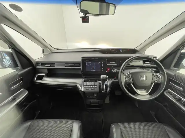 ホンダ ステップワゴン スパーダクールスピリット アドバンスパッケージα 群馬県 2015(平27)年 8.5万km プレミアムスパークルブラックパール 純正9型ナビ/フルセグTV/CD/DVD再生/Bluetooth接続/バックモニター/純正フリップダウンモニター/ホンダセンシング/衝突被害軽減ブレーキ/車線逸脱警報機能/レーダークルーズコントロール/ステアリングスイッチ/両側電動スライドドア/横滑り防止装置/パドルシフト/フルオートエアコン/アイドリングストップ/シートヒーター/ダブルオートエアコン/純正LEDヘッドライト/純正17インチアルミホイール