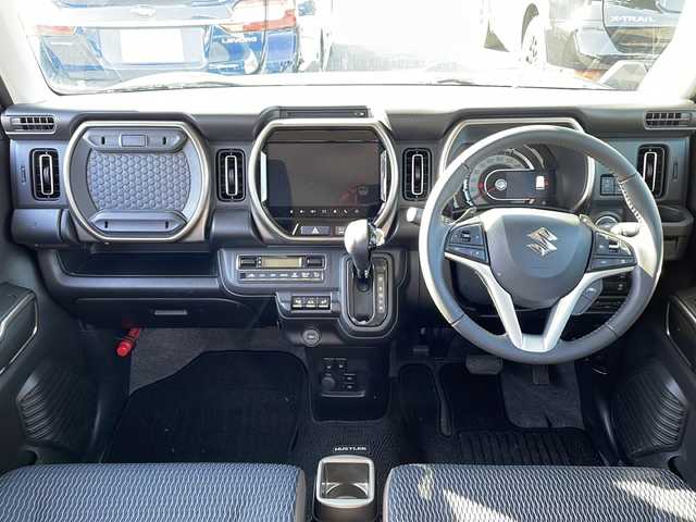 スズキ ハスラー Jスタイル Ⅱ ターボ 岩手県 2022(令4)年 2.6万km クールカーキパールメタリック/ソフトベージュメタリック 純正9インチメモリナビ/AM/FM/CD/DVD/Bluetooth/フルセグTV/純正オーディオ/フロント/サイド/バックカメラ/全方位カメラ/ETC/レーダークルーズコントロール/衝突被害軽減ブレーキ/レーンキープアシスト/横滑り防止装置/アイドリングストップ/シートヒーター/オートライト/オートハイビーム/LEDヘッドライト/フォグランプ/スマートキー/プッシュスタート/電動格納ミラー/純正15インチAW/純正フロアマット/純正ドアバイザー/保証書/取扱説明書