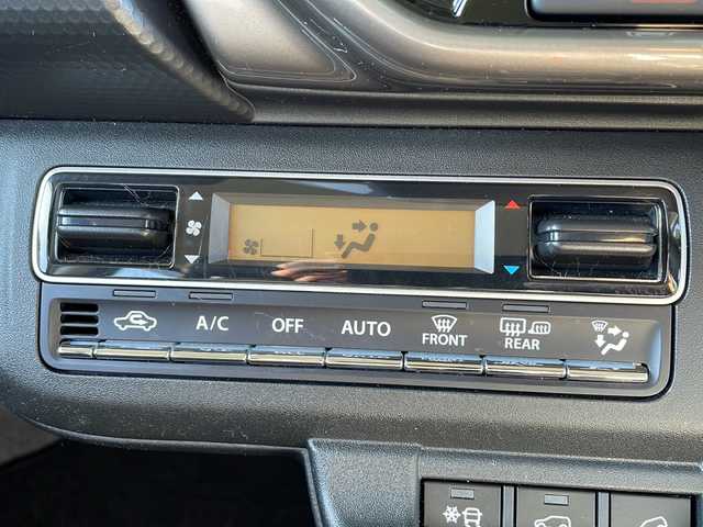 スズキ ハスラー Jスタイル Ⅱ ターボ 岩手県 2022(令4)年 2.6万km クールカーキパールメタリック/ソフトベージュメタリック 純正9インチメモリナビ/AM/FM/CD/DVD/Bluetooth/フルセグTV/純正オーディオ/フロント/サイド/バックカメラ/全方位カメラ/ETC/レーダークルーズコントロール/衝突被害軽減ブレーキ/レーンキープアシスト/横滑り防止装置/アイドリングストップ/シートヒーター/オートライト/オートハイビーム/LEDヘッドライト/フォグランプ/スマートキー/プッシュスタート/電動格納ミラー/純正15インチAW/純正フロアマット/純正ドアバイザー/保証書/取扱説明書