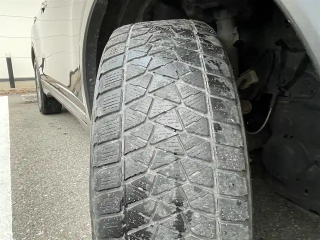 日産 エクストレイル 20X エマージェンシーブレーキ 青森県 2016(平28)年 12.1万km ダイヤモンドブラック (株)IDOMが運営する【じしゃロン青森店】の自社ローン専用車両になりますこちらは現金、またはオートローンご利用時の価格です。自社ローンご希望の方は別途その旨お申付け下さい。/４ＷＤ/ルーフレール/純正メモリーナビ/　AM/FM/CD/BT/フルセグＴＶ/純正ビルトインＥＴＣ/純正ドライブレコーダー/アイドリングストップ/衝突被害軽減システム/横滑り防止装置/ダウンヒルアシストコントロール/コーナーセンサー/オートライト/ＬＥＤヘッドランプ/フォグランプ/純正ドアバイザー/シートヒーター（D/N）/合皮シート/社外１７インチアルミホイール装着