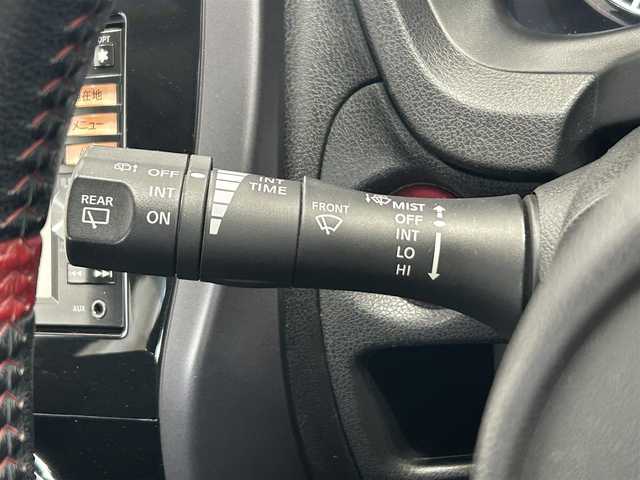 日産 ノート ニスモ 岐阜県 2015(平27)年 6万km スーパーブラック 純正ＳＤナビ（フルセグTV・Ｂｌｕｅｔｏｏｔｈ・ＣＤ・ＵＳＢ）　/バックカメラ　/横滑り防止装置/革巻きステアリング/ＬＥＤヘッドライト　/デイライト/リアフォグランプ　/ＥＴＣ　/アイドリングストップ　/nismo専用シート/純正フロアマット　/純正１６インチアルミホイール　/ドアバイザー/オートライト/スマートキー×２/プッシュスタート