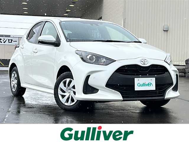 トヨタ ヤリス X 道北・旭川 2022(令4)年 7万km ホワイトパールクリスタルシャイン /４WD//禁煙車//寒冷地仕様//純正メモリナビ//BT/USB/Miracast//前後コーナーセンサー//バックカメラ//レーダークルーズコントロール//プリクラッシュセーフティ//レーントレーシングアシスト//パーキングサポートブレーキ//ロードサインアシスト//ビルトインETC//ワイパーデアイサー//オートライト//オートハイビーム//ビルトインETC//純正フロアマット//保証書//取説
