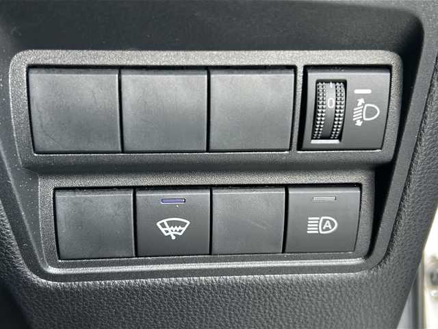 トヨタ ヤリス X 道北・旭川 2022(令4)年 7万km ホワイトパールクリスタルシャイン /４WD//禁煙車//寒冷地仕様//純正メモリナビ//BT/USB/Miracast//前後コーナーセンサー//バックカメラ//レーダークルーズコントロール//プリクラッシュセーフティ//レーントレーシングアシスト//パーキングサポートブレーキ//ロードサインアシスト//ビルトインETC//ワイパーデアイサー//オートライト//オートハイビーム//ビルトインETC//純正フロアマット//保証書//取説