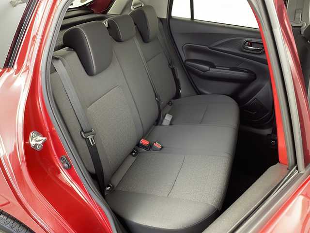 スズキ スイフト HYBRID MZ 愛知県 2024(令6)年 0.6万km バーニングレッドPM /スズキ純正9インチディスプレイオーディオ//AM/FM/BT/USB/iPod/AppleCarPlay/Android Auto//スズキセーフティサポート//デュアルセンサーブレーキサポート//レーンディパーチャーアラート//ブラインドスポットモニター//オートハイビーム//ハイビームアシスト//オートクルーズコントロール//レーンサインアシスト//レーンキープアシスト//ふらつき警告機能//発進お知らせ機能//誤発進抑制機能//ブレーキオートホールド//シートヒーター（D/N席）//電動格納ウィンカーミラー//ステアリングスイッチ//パドルシフト//革巻きステアリング//16インチ純正アルミホイール//LEDオートヘッドライト//LEDフォグランプ//純正フロアマット//トノカバー