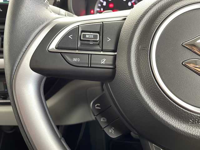 スズキ スイフト HYBRID MZ 愛知県 2024(令6)年 0.6万km バーニングレッドPM /スズキ純正9インチディスプレイオーディオ//AM/FM/BT/USB/iPod/AppleCarPlay/Android Auto//スズキセーフティサポート//デュアルセンサーブレーキサポート//レーンディパーチャーアラート//ブラインドスポットモニター//オートハイビーム//ハイビームアシスト//オートクルーズコントロール//レーンサインアシスト//レーンキープアシスト//ふらつき警告機能//発進お知らせ機能//誤発進抑制機能//ブレーキオートホールド//シートヒーター（D/N席）//電動格納ウィンカーミラー//ステアリングスイッチ//パドルシフト//革巻きステアリング//16インチ純正アルミホイール//LEDオートヘッドライト//LEDフォグランプ//純正フロアマット//トノカバー