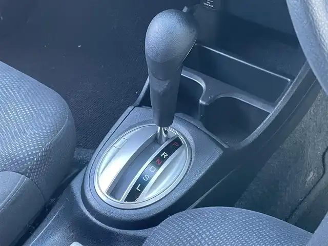 ホンダ フィット G スマートセレ ファインスタイル 東京都 2013(平25)年 5.8万km クリスタルブラックパール サイバーナビ（AVIC-ZH77）/バックカメラ/CD/DVD/BT/AM/FM/TV/アイドリングストップ/ビルトインETC/スマートキー/オートエアコン/オートライト/フロアマット/ドアバイザー