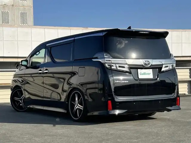 トヨタ ヴェルファイア Z Gエディション 静岡県 2018(平30)年 7.5万km ブラック サンルーフ/トヨタセーフティーセンス/社外11インチナビ/FM/AM/CD/DVD/Bluetooth/SD/両側パワースライドドア/クルーズコントロール/バックカメラ/ドラレコ/LEDヘッドライト/オートハイビーム/オートライト/ステアリングヒーター/メモリーシート/オットマン/シートヒーター/エアシート/Wオートエアコン/デュアルエアコン/純正アルミタイヤ車載