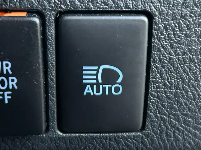 トヨタ ヴェルファイア Z Gエディション 静岡県 2018(平30)年 7.5万km ブラック サンルーフ/トヨタセーフティーセンス/社外11インチナビ/FM/AM/CD/DVD/Bluetooth/SD/両側パワースライドドア/クルーズコントロール/バックカメラ/ドラレコ/LEDヘッドライト/オートハイビーム/オートライト/ステアリングヒーター/メモリーシート/オットマン/シートヒーター/エアシート/Wオートエアコン/デュアルエアコン/純正アルミタイヤ車載