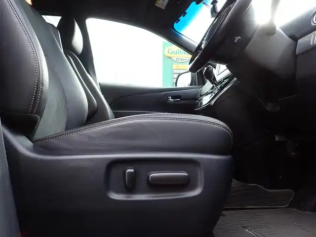 トヨタ エスティマ アエラス プレミアム 千葉県 2017(平29)年 10.2万km ホワイトパールクリスタルシャイン 純正ナビゲーション/・Bluetooth/CD/DVD/AM/FM/フルセグTV/バックカメラ/ビルトイン2.0ETC/両側パワースライドドア/前後ドライブレコーダー/クルーズコントロール/Toyota Safety Sense C/・プリクラッシュセーフティシステム/・レーンディパーチャーアラート/・オートマチックハイビーム/・先行車発進告知機能/クルーズコントロール/クリアランスソナー/プッシュスタート/スマートキー2本/LEDヘッドライト/オートライト/パワーシート/ハーフレザーシート/2列目オットマン/ステアリングスイッチ/ウィンカーミラー/電動格納ミラー/純正18インチAW/純正フロアマット/取扱説明書/保証書/ナビ取扱説明書