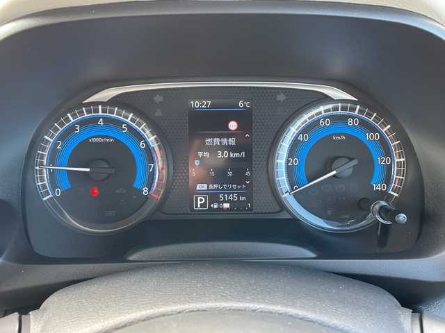 三菱 ｅＫワゴン M 富山県 2023(令5)年 0.6万km シルキーホワイト 4WD/コーナーセンサー（バック）/シートヒーター（前席）/禁煙車/電動格納ミラー/横滑り防止装置/レーンキープアシスト/オートライト/キーレスエントリー/社外フロアマット