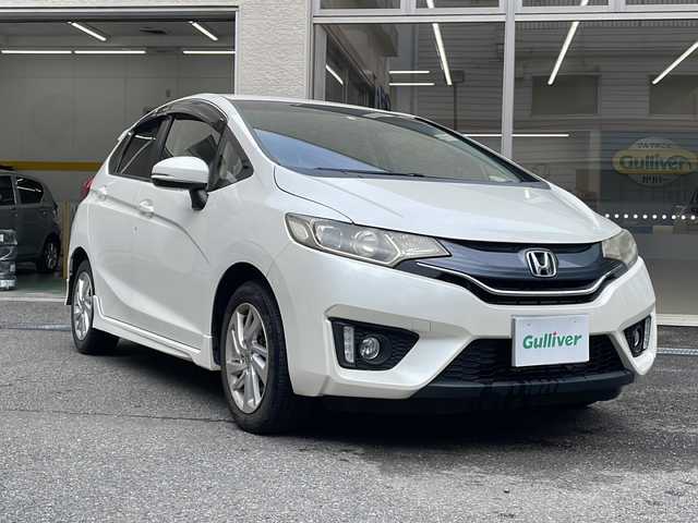 ホンダ フィット 13G Sパッケージ 高知県 2014(平26)年 13.7万km プレミアムホワイトパール 社外ナビ/バックモニター/オートライト